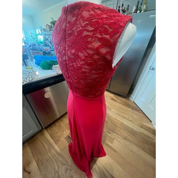 MORGAN AND CO. DEEP PINK LACE BODICE FLOOR LENGTH NWT SIZE 6 - Picture 10 of 13